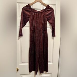 Raisin Red Old Navy Velvet-Sparkle Long-Sleeve Jumpsuit Girls Size 8 (Medium)